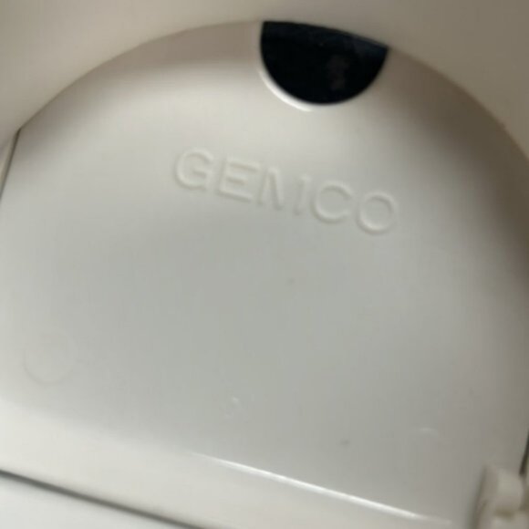 Vintage Glass Sugar Bowl, Spoon & Plastic Lid Gemco (Corelle) - Picture 7 of 7